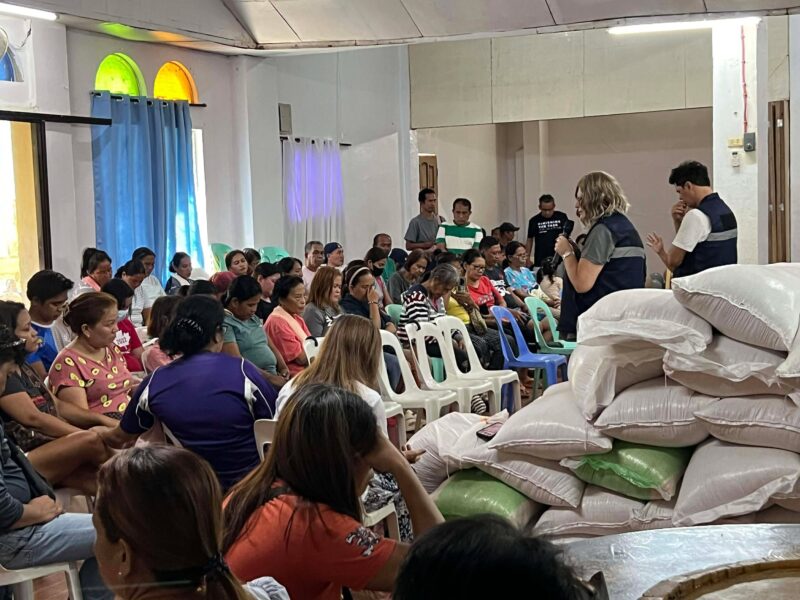Earthquake Emergency Relief to 1000Families in Cebu Philippines giving 50kilo of rice per families and groceries